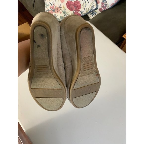 TOM’s desert taupe lace up wedge heel round toe ankle booties Size 7 - Picture 7 of 9